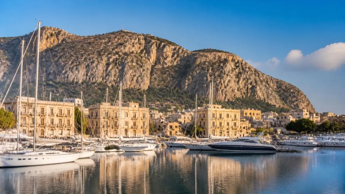 Yacht marina in Palermo